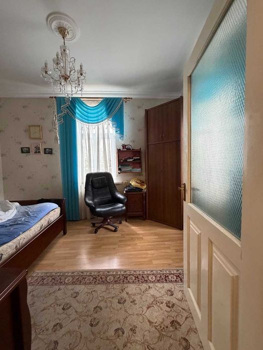 Продаж будинка з ремонтом!Село Гора, центр, ділянка -15 соток