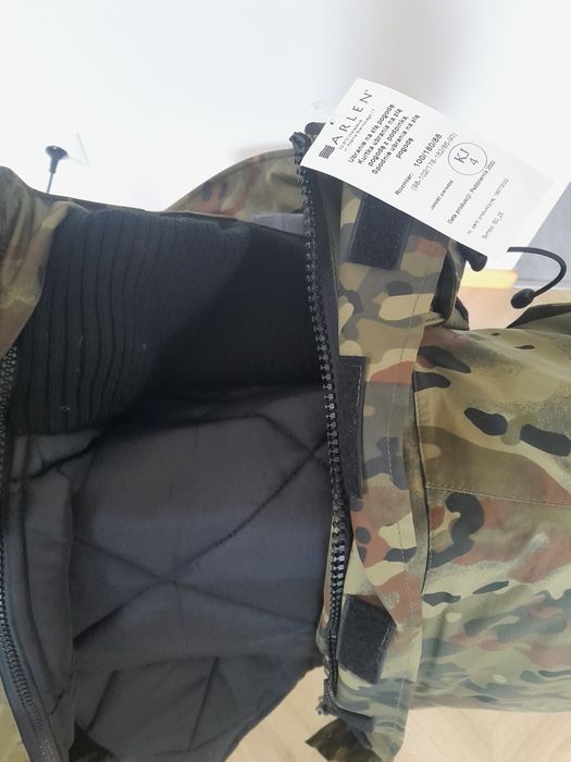 Ubranie na złą pogodę ARLEN typu gore tex sg14
