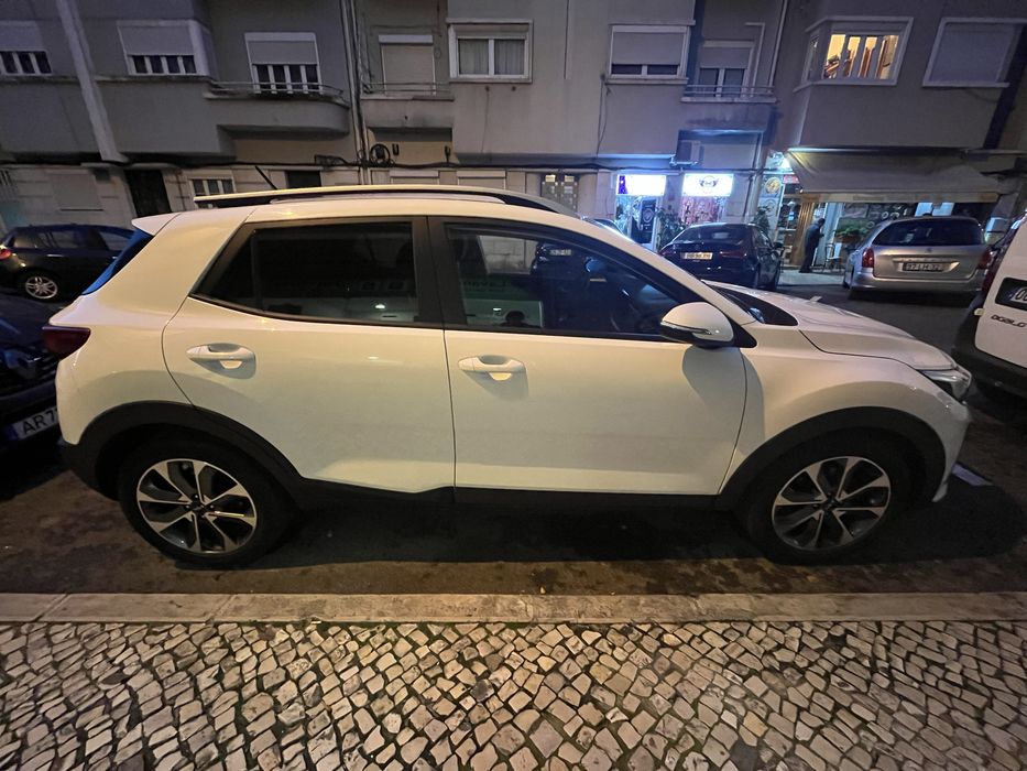 Kia Stonic 2022 1.0 TGDI Drive - Venda — photo 4