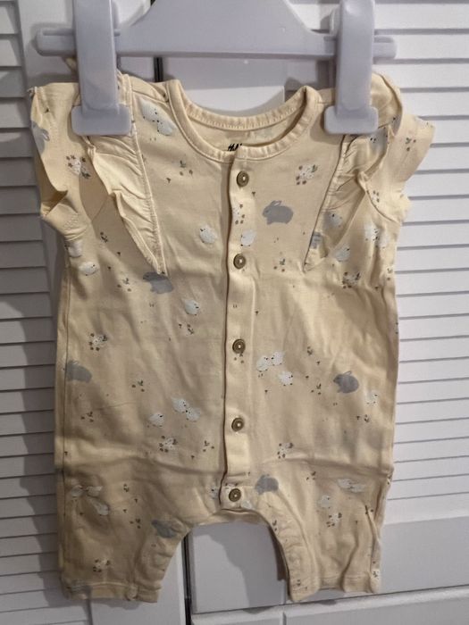 H&M rampers 0-1 msc r