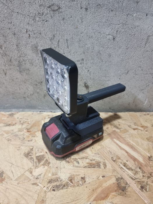 Ліхтар під АКБ parkside 18в