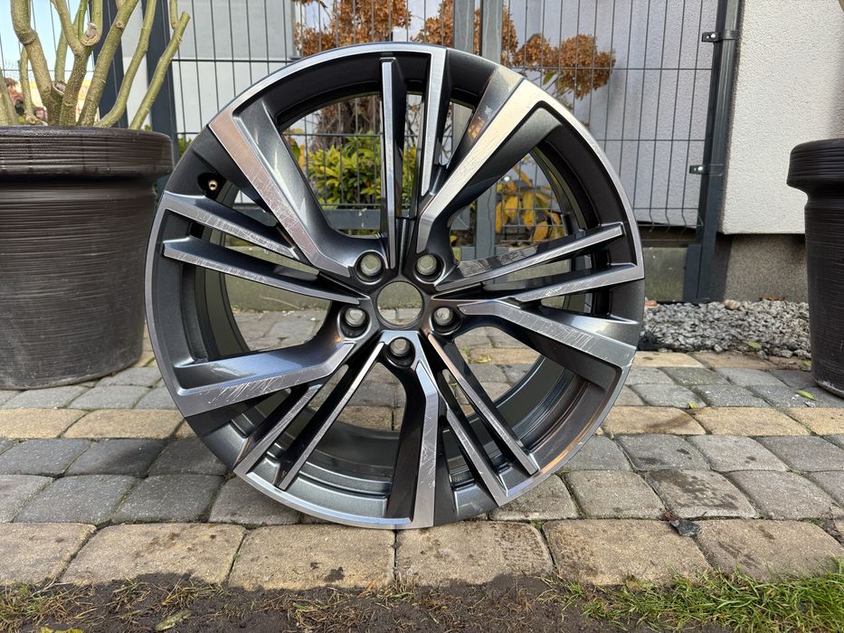 Felga aluminiowa Skoda OE NEPTUN 8.0" x 20" 5x112 ET45 5LA601025J