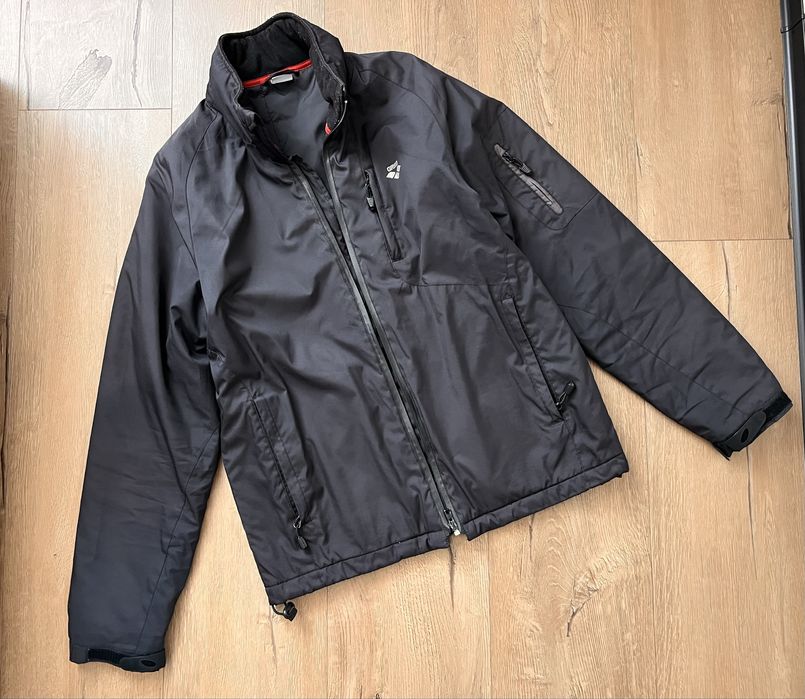 Чоловіча демісезонна куртка Arena, розмір М, безкоштовно