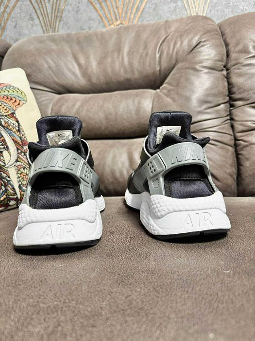 Кросівки Nike Air Huarache