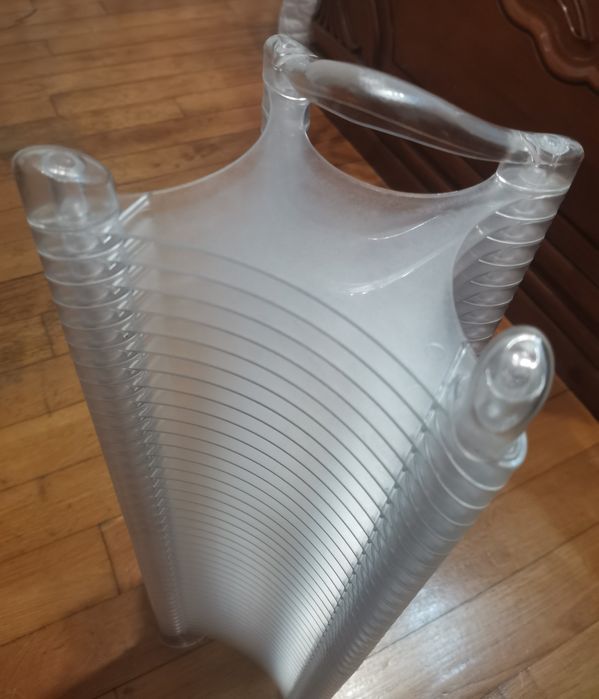 Estante de plástico porta CD