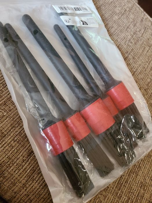 Кисточки для детейлинга