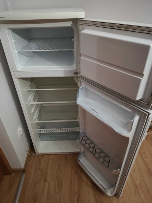 Lodówka z zamrażalnikem ELECTROLUX ENERGY SAVER zobacz