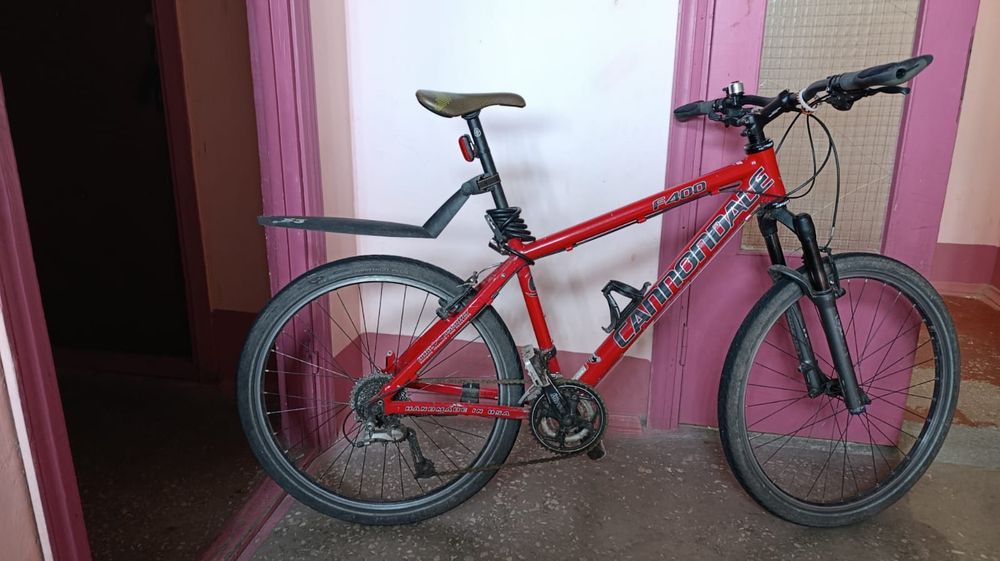 Cannondale F-400
