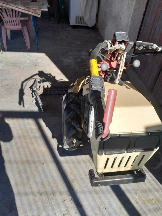 Motocultivador Barbieri Com Pente e Frese