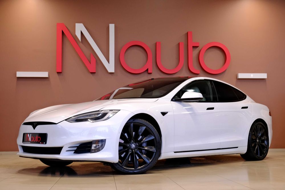 Tesla Model S Long Range + 2020