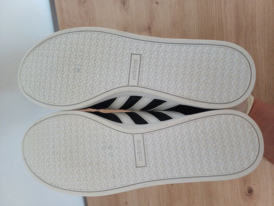 buty Adidas Coneo Qt rozmiar 37 damskie sneakersy