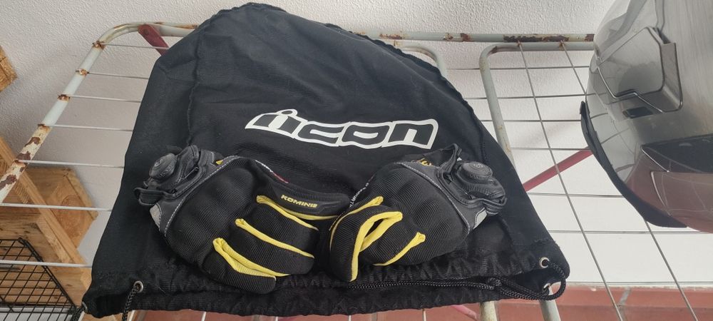 Casaco motard Dainese em pele