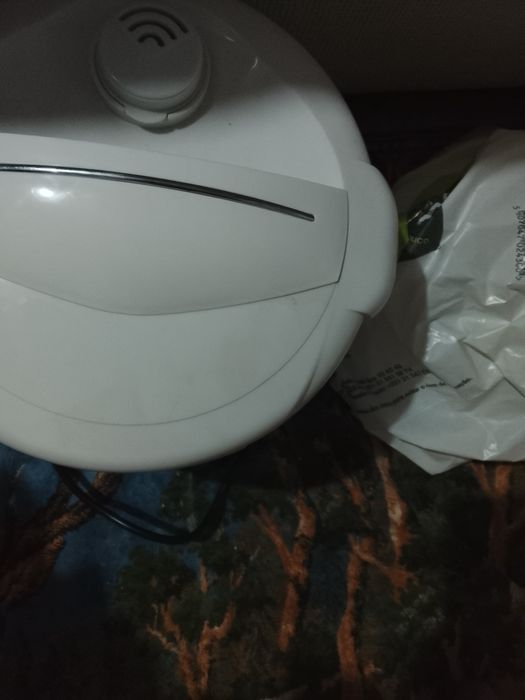 •5 litros, para 10 convidados!
•Cozinha de todas as maneiras possíveis
•Mantém a comida quente
•Função de reaquecimento
•Inteligência Artificial