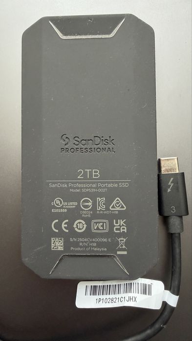 SanDisk PRO-G40 2TB USB-C Thunderbolt SSD