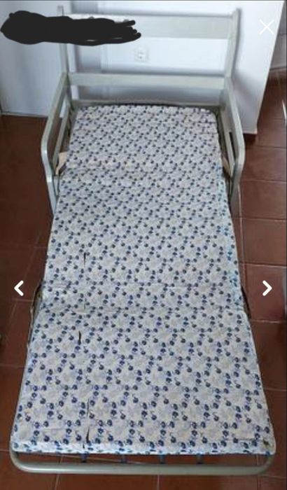 2 camas de solteiros, colchão, cadeirão-Cama e/ou cabeceira de cama...