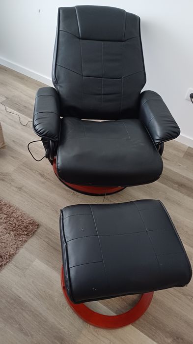 Poltrona em pele vibratória electrica