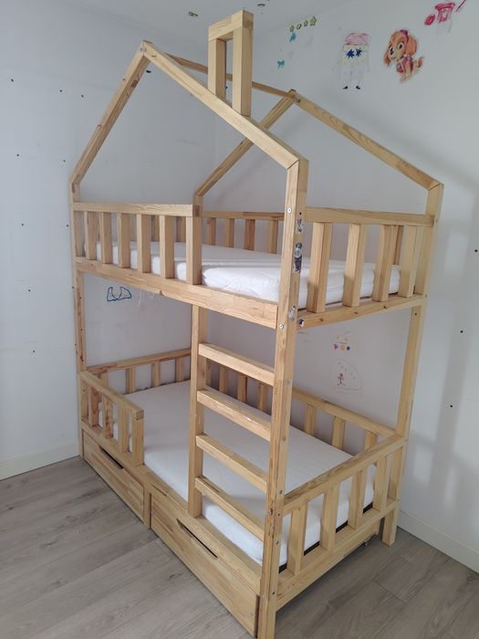 Łóżko piętrowe 160x80 z szufladami i materacami