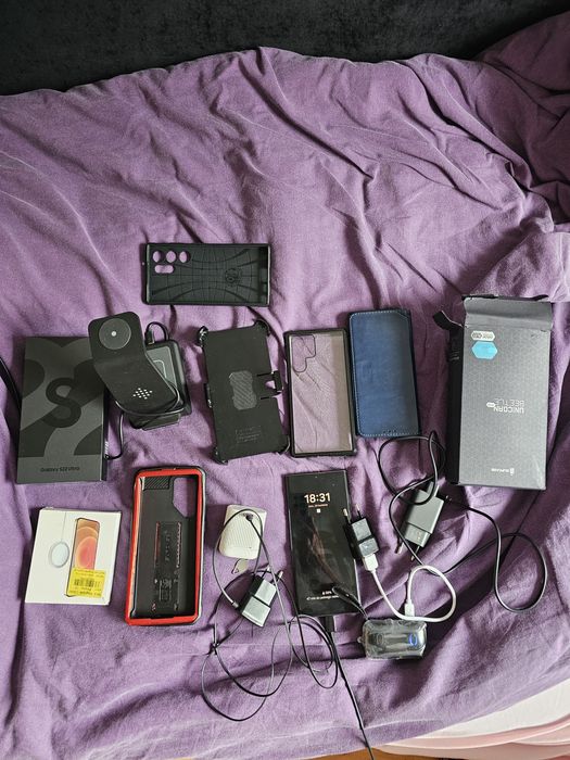 Samsung Galaxy S22 Ultra, 128gb 8gb ram orginał plus dodatki akcesoria