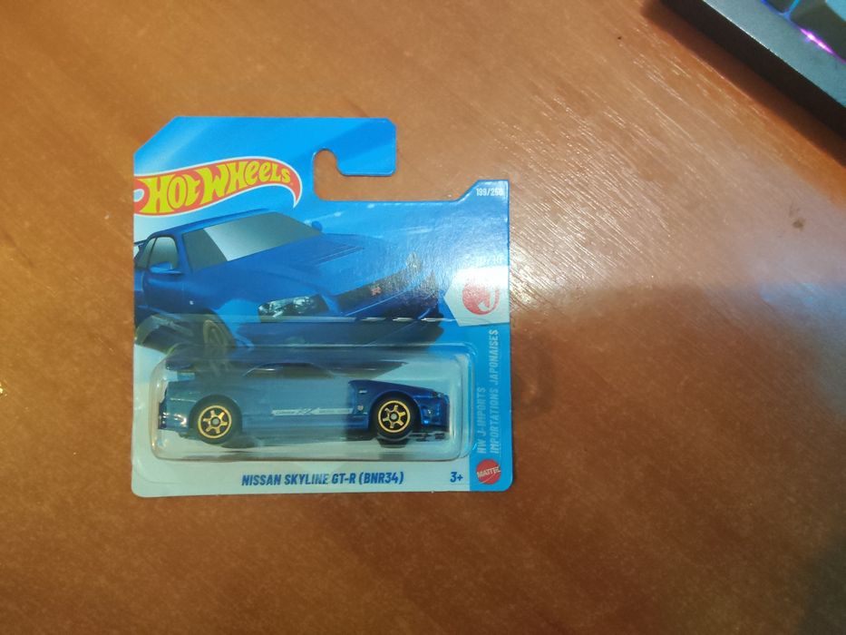 Nissan skyline gtr r34 hot wheels