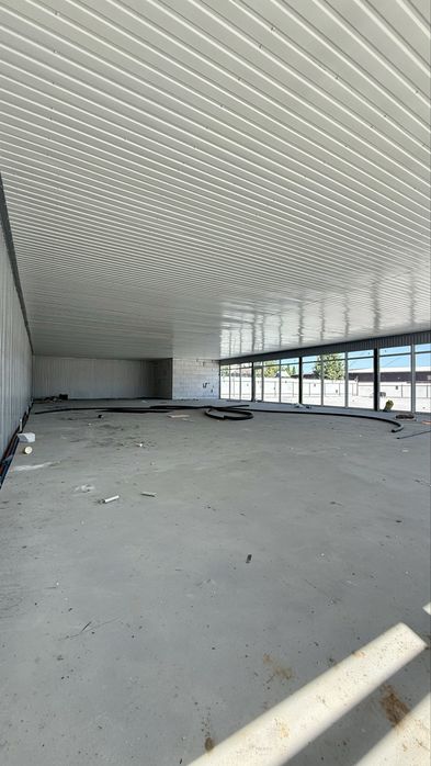 Оренда комерційного приміщення 300 м²  50 кВт 12 сотих КРЮКІВЩИНА Балукова Київ 6км Тарасівка  склад виробництво офіс