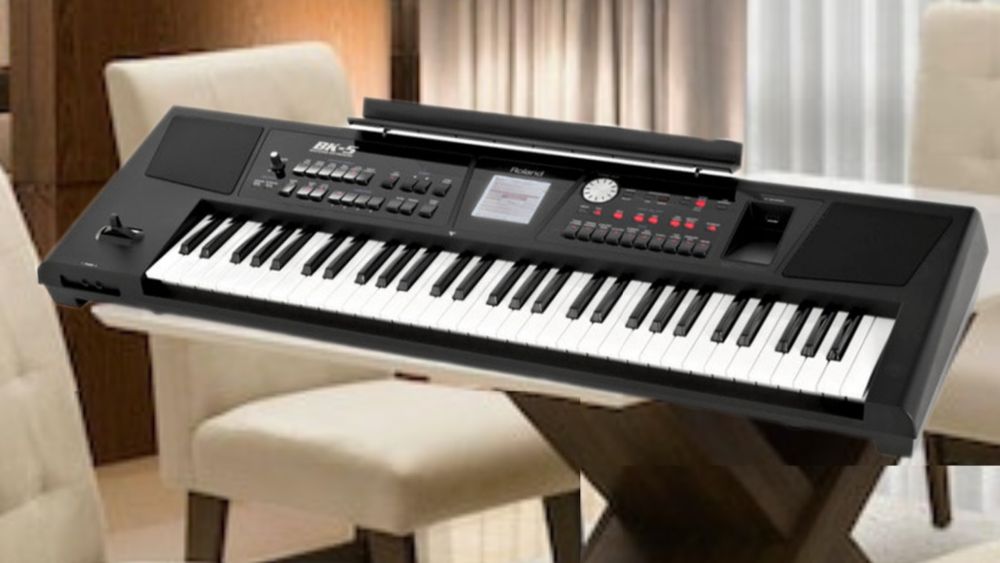 Teclado Roland BK-5  (ATENÇÃO (pagamento e entrega em mão)
