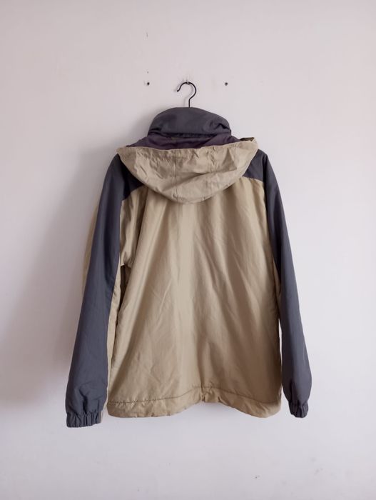 Casaco Impermeável Quechua Tamanho L