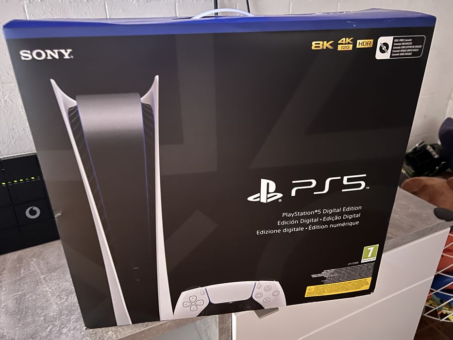 Play station 5 edicao digital + comando e fones originais