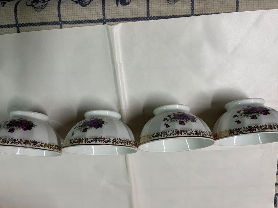 Tigelas Limoges e chinesas