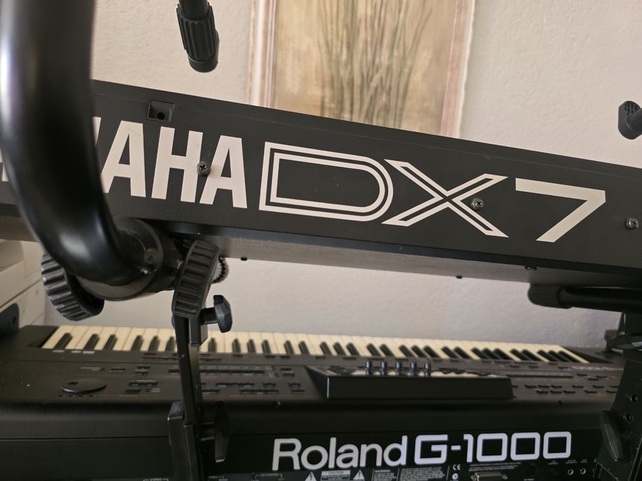 Sprzedam yamaha dx7 2 FD Syntezator