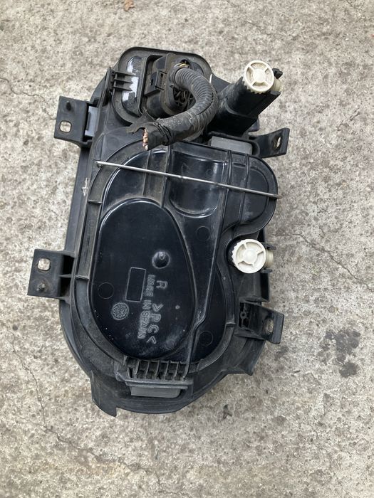 VW Golf IV 4 - lampa przód lewa prawa