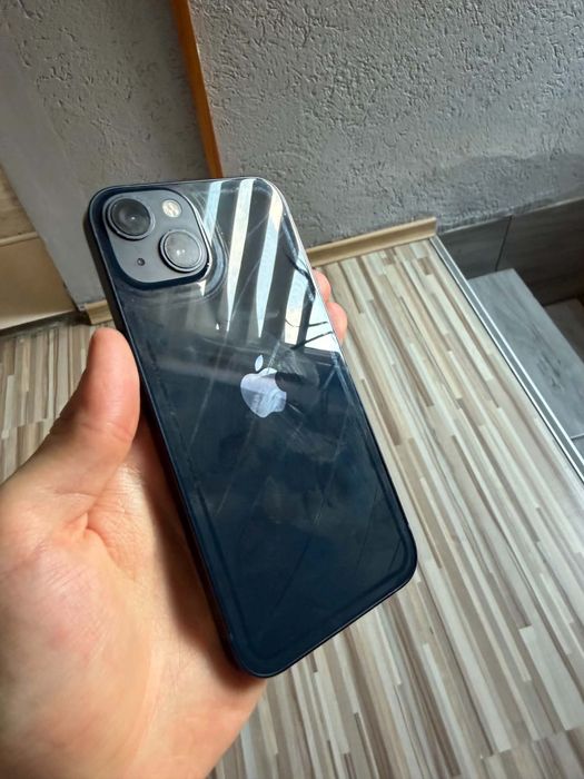 Telefon iPhone 13