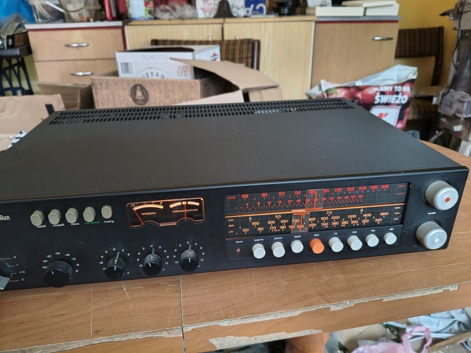 Amplituner Braun CEV510