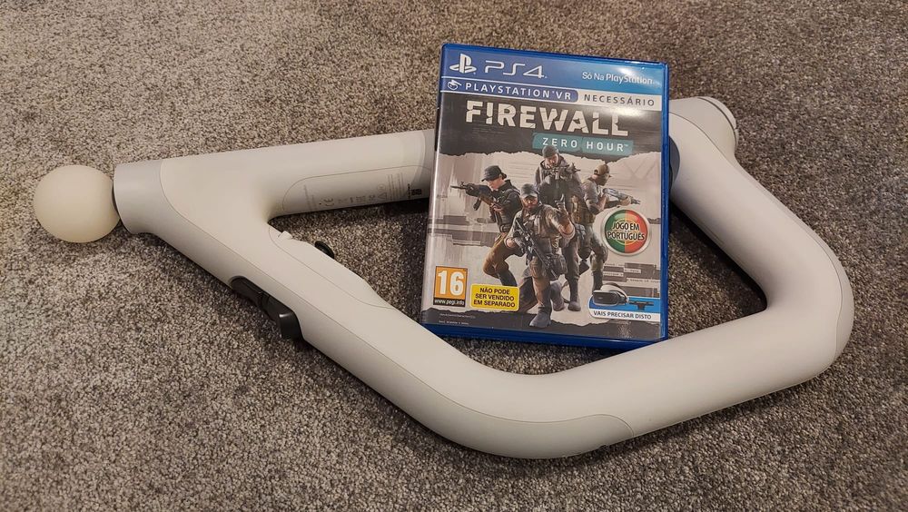 Playstation VR com jogo firewall e pistola
