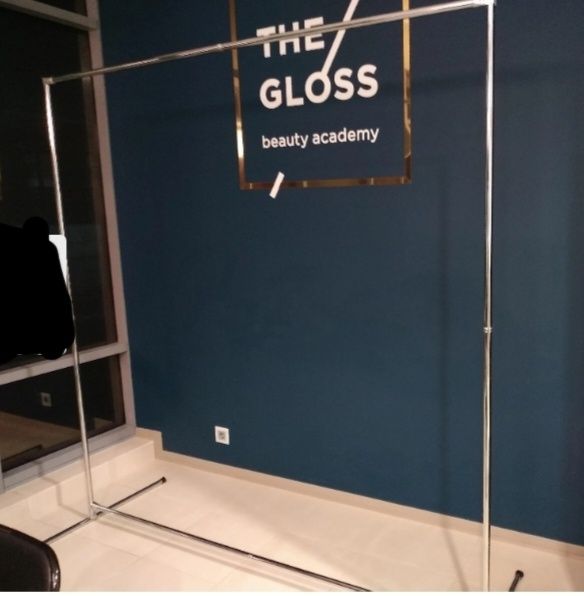 Здаю у оренду каркас 2×2  під банер.