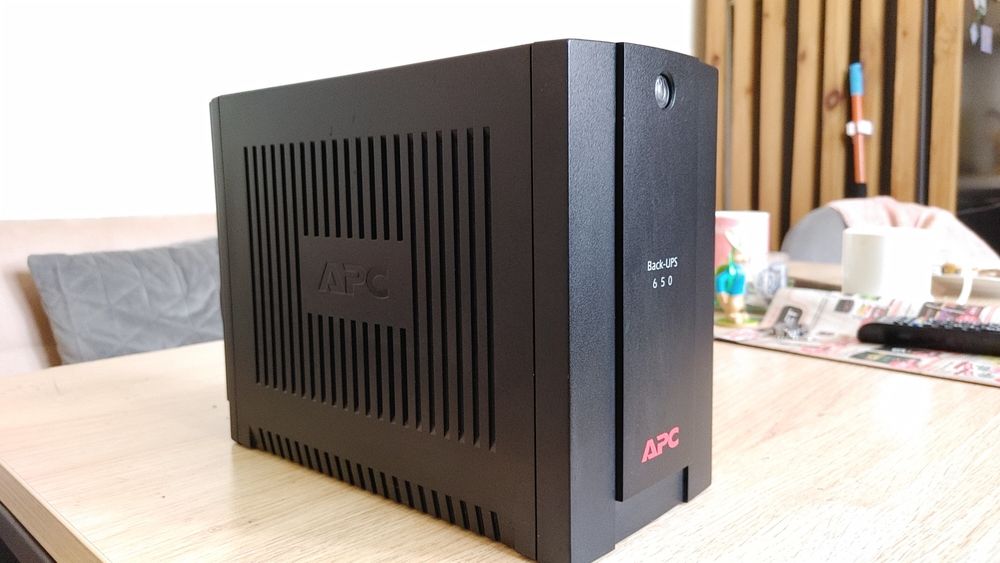 ИБП, источник безперебойного питания, APC, Back-UPS 650