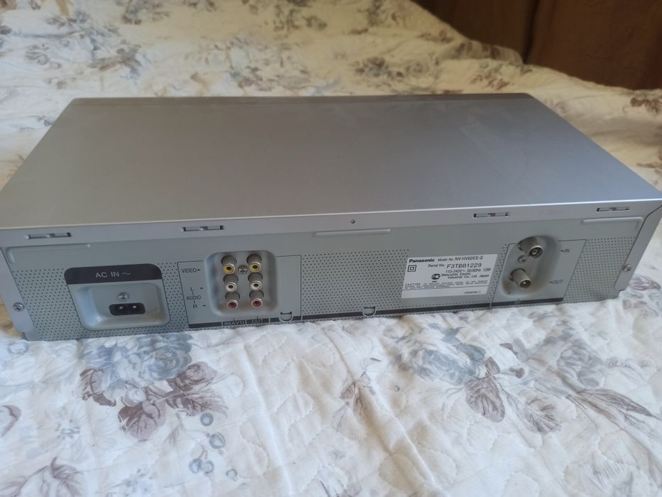 Panasonic NV-HV60EE-S