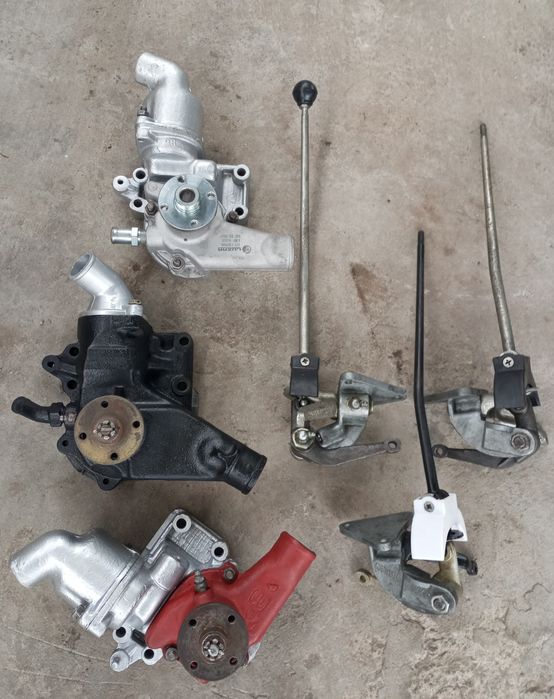 Кулисы Уаз,помпы Газ21,24,корпуса,площадки,курицы,рычаги,шкивы,тяги.