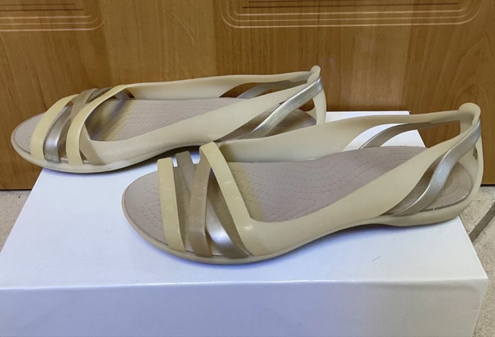 CROCS damskie sandałki 38 W8