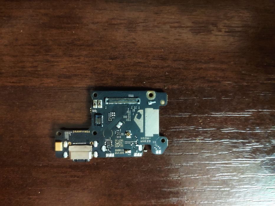 Материнская плата Redmi K20 (Mi 9t) 6/128 + нижняя новая