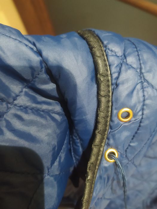 Kurtka wiatrówka ocieplana wiosenna jesienna z kapturem 40 L