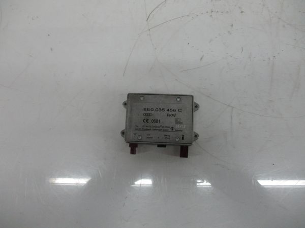 Amplificador de antena AUDI A3 (8P1)