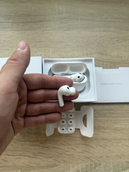 AirPods Pro 3 Apple