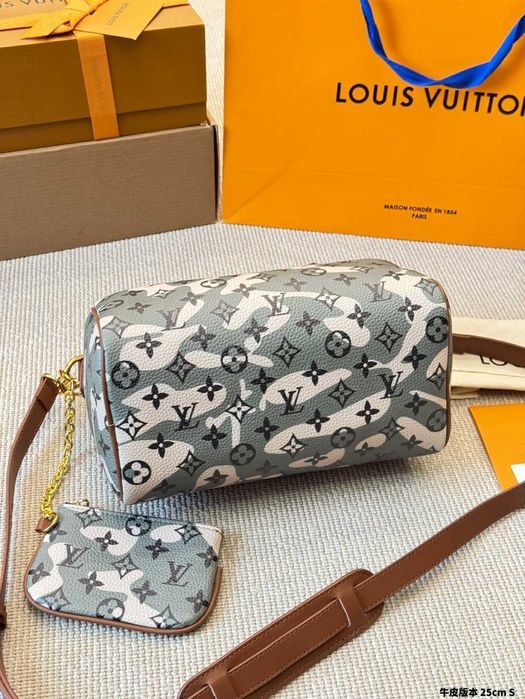 Продам сумку в стилі Louis Vuitton Speedy 25