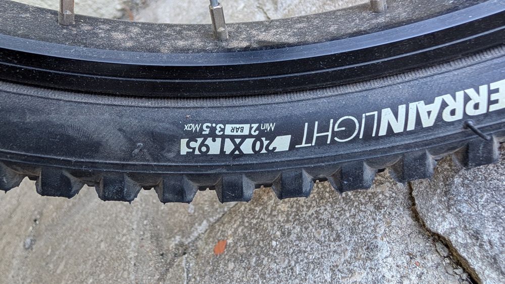 Bicicleta Rocktider ST500  roda 20