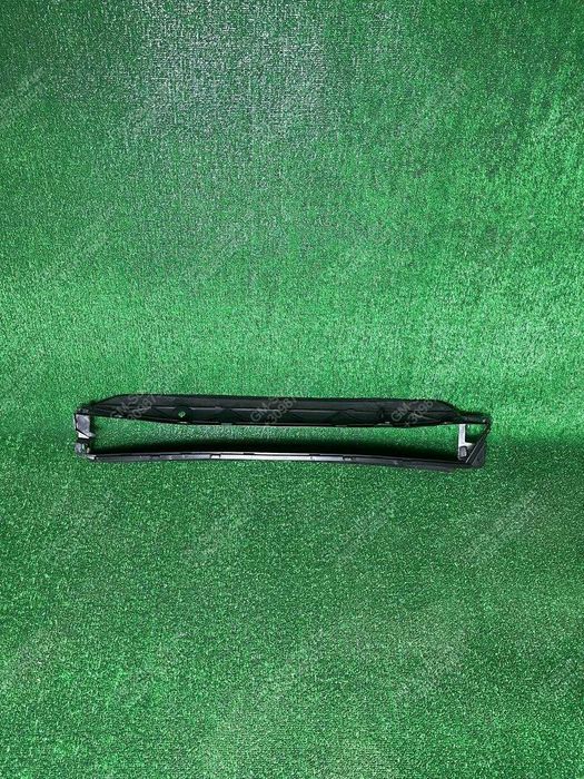 Tesla Model S Воздуховод Радиатора Центральный 2016-2020 НАЛИЧИЕ