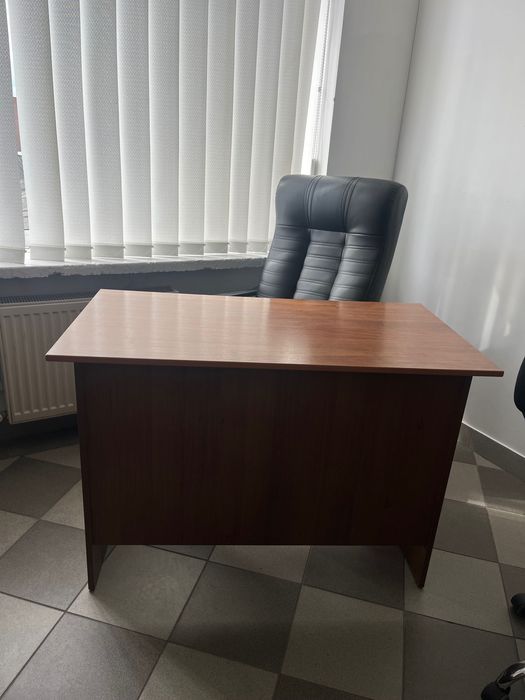 Продам офісні меблі