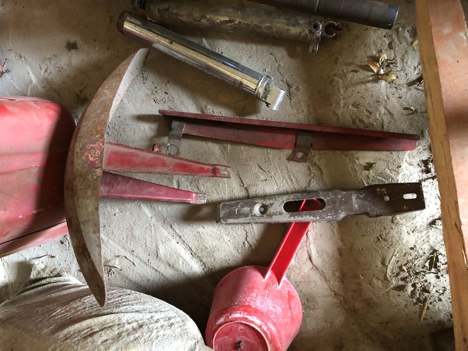 Бак  , Сідушка до Jawa 638