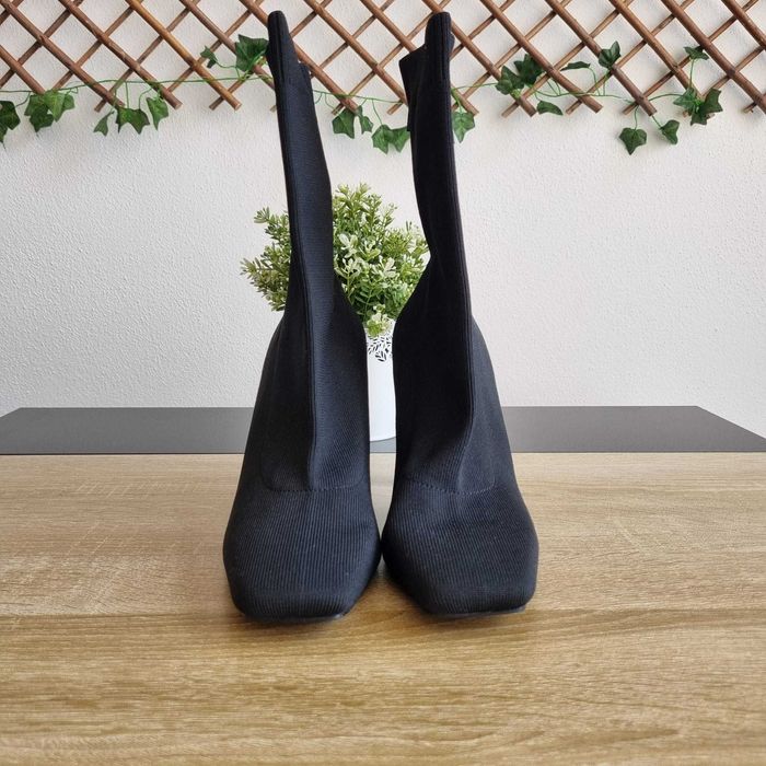 Botins tipo “meia" - elásticos