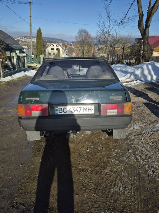 Ваз 21099 на повному ходу