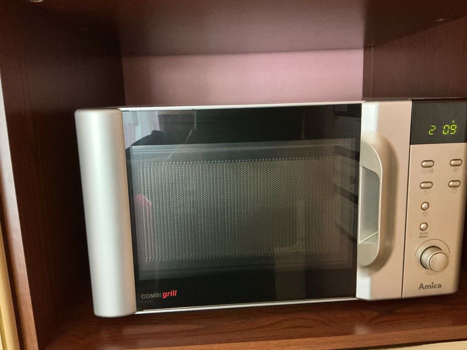 Sprzedam Piekarnik Retro NARDI plus Mikrofalówkę
